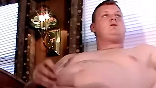 Mature gay sucks a fat guys cock while he was masturbating