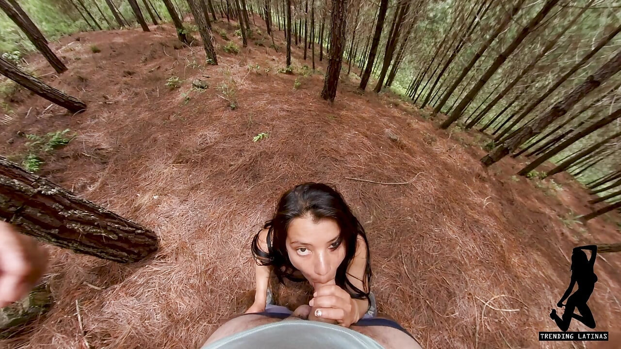 Bu seksi latin ile fotoğraf çekimleri tam sallanıyor