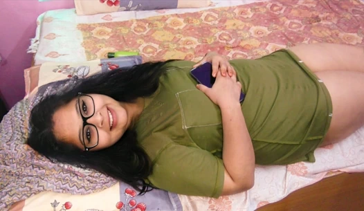 Sikilen kayınbiraderi desi chudai full hd Hintçe ses.