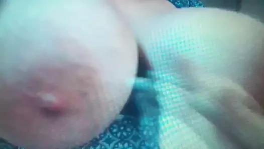 Güzel web kamerası kız ile büyük doğal göğüsleri 4