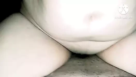 Arkadaşlar üvey kız kardeş ağrılı götünü aşk desi ile sikiyor