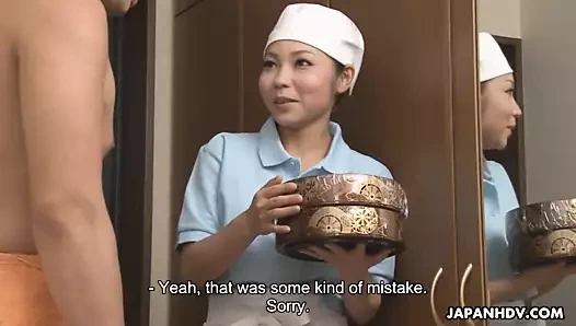 Japon teslimatçı kız, lulu kinouchi yanlışlıkla çivilenmiş