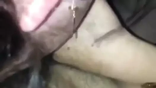 Daca ai bani muiesti ce vrei