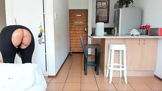 Taytımın içinde götüm çıkıyor