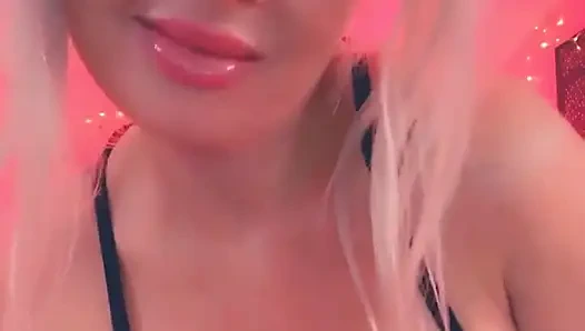 Öp beni, dokun, ye beni