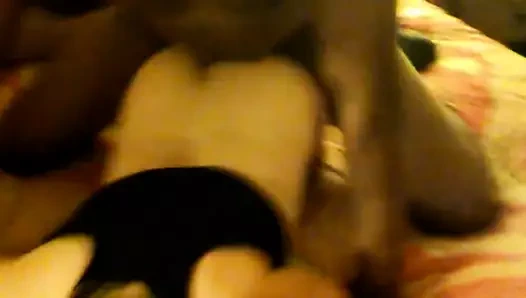 Siyah yarağı seviyorum