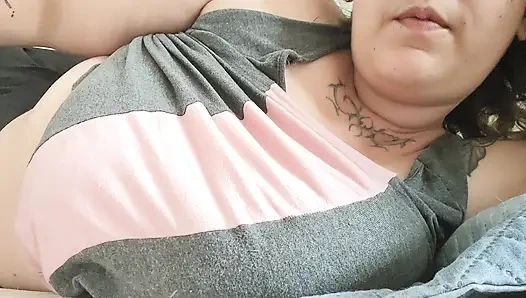 Göğüslerimi Sana Süt Vermeye Hazırlıyorum (konuşma Yok)