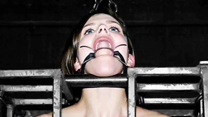 yakalandı ve esnemeler 35