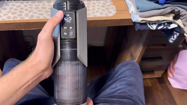 Ev ofisi sırasında yapacak daha önemli şeyler: kamera önünde büyük sünnetsiz yarak vakum pompası otomatik seks oyuncağımla oynuyorum