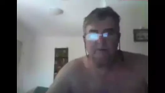 Büyükbaba inme üzerinde web kamerası