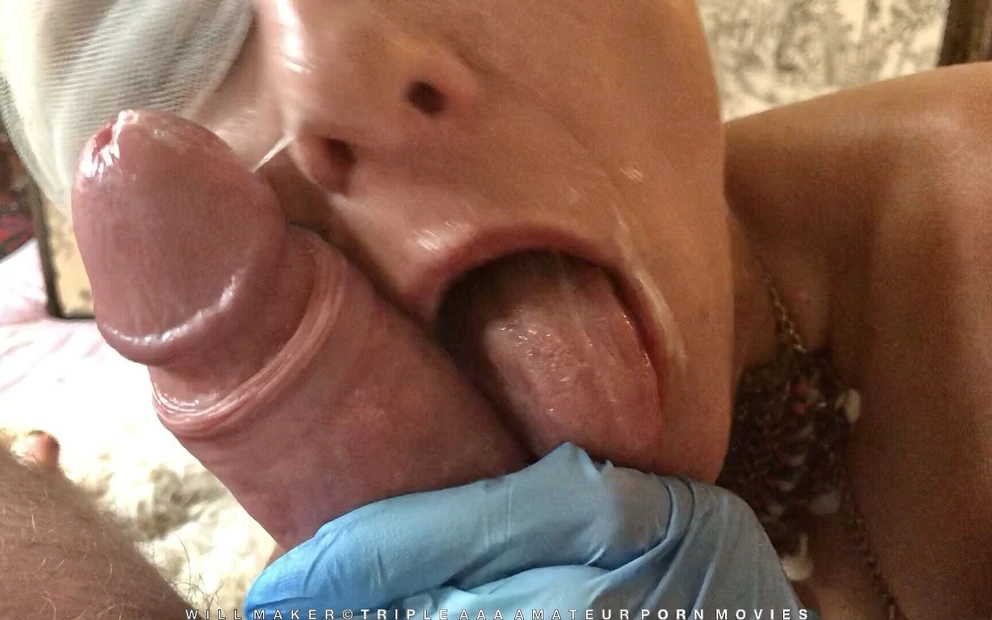 Грязные разговоры, глубокая глотка, британская милфа обожает большие члены, часть четвертая - необрезанный клипы