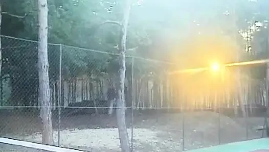 Minyon Alman tenisçi antrenör tarafından yumruklanıyor