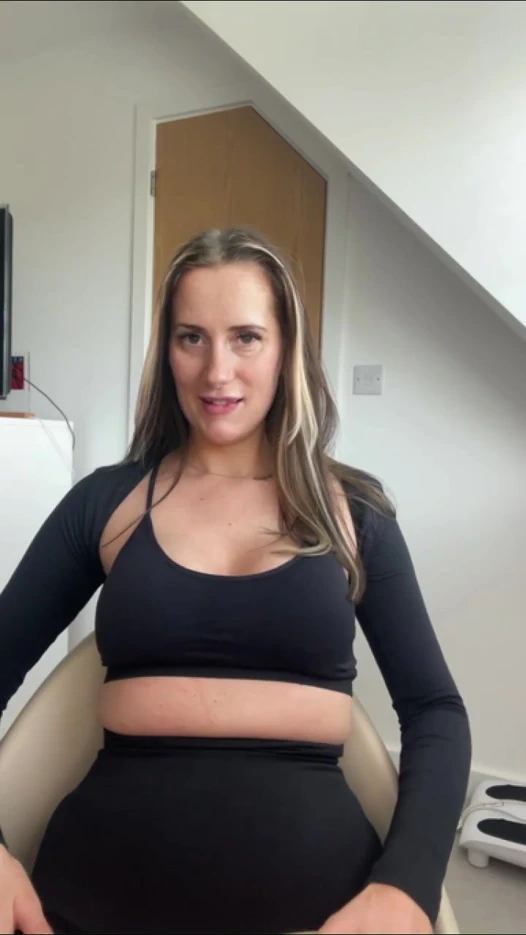 İngiliz öğretmen uzun bir günün ardından çok azgın 31 talimatı