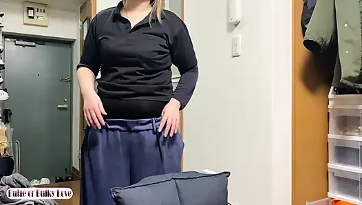 Benim evde nöbetçi, hızlı servis. Büyük götlü zevk oyuncağı, tatmin etmek için yaratılmış!