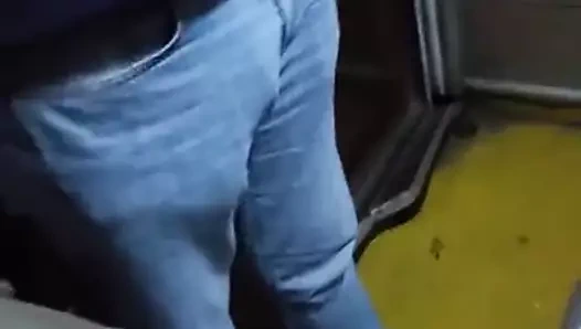 metroda Str8 baba çıkıntı