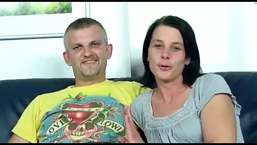 Sıcak kaltak arkadaşı ile horoz alır (tam muschi orijinal film)