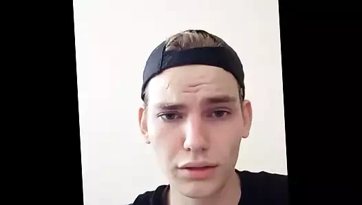 Evet tatlım, ben kahrolası bir kaltağım, kaltak bir fahişeyim!