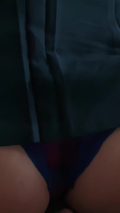 Anissa Kate üniformayla onu sikerken inliyor! | Klip 1