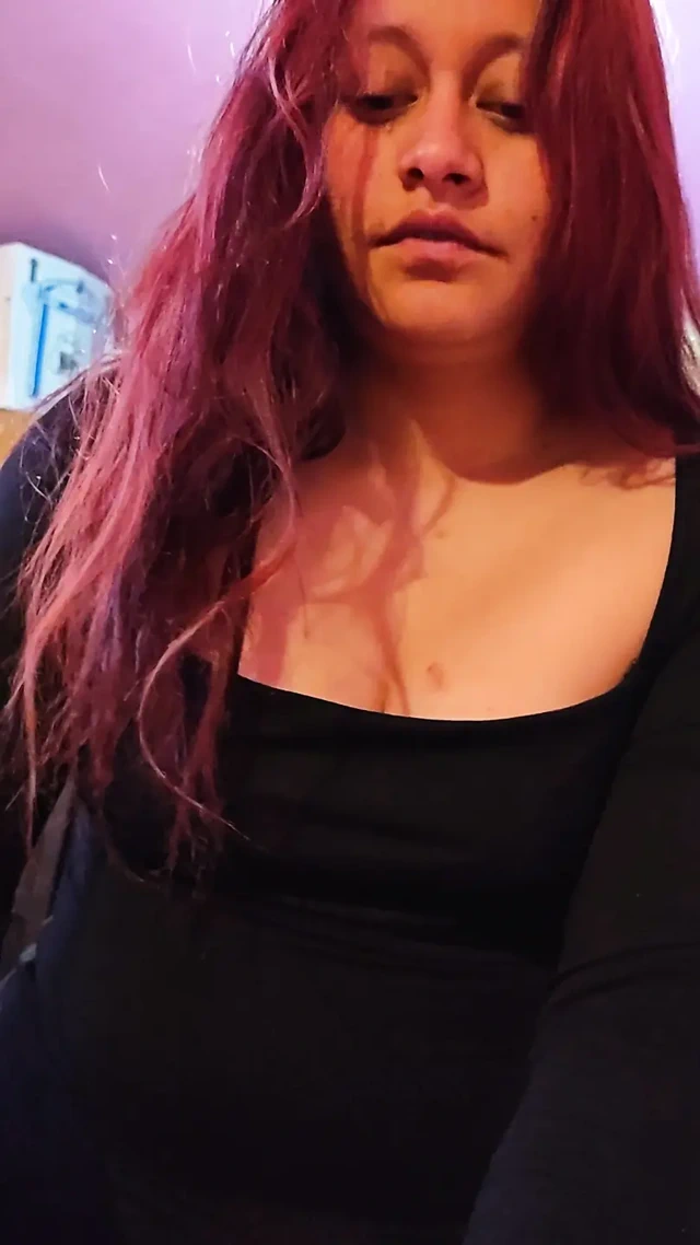 İtaatkar karısını karısının evinde sikiyor - tam teslimat gavat gerçek