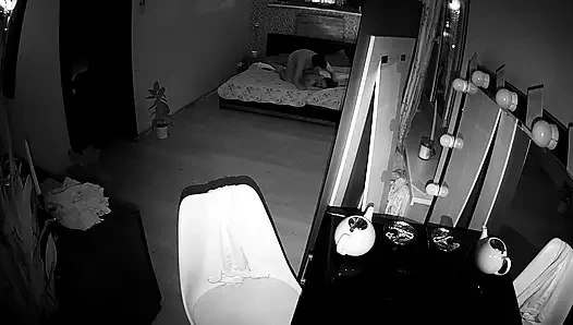 Kamila ve Danildo çıplak göt masajı