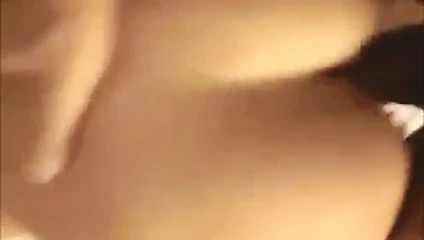 Sıcak esmer üzerinde gerçek ev yapımı