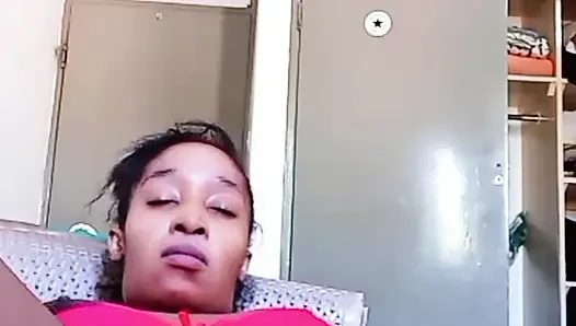 Kiki ile komik olsun