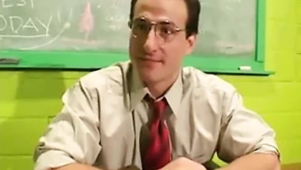 Domuz kuyruklu genç tatlı içinde çorap becerdin üzerinde bir masa