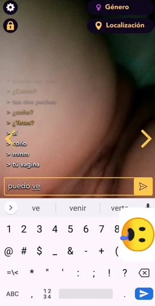 Sıcak Asya kız Mastürbasyon üzerinde chatspin