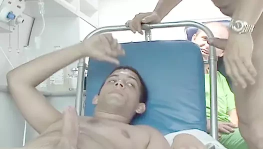 Hamile kadın hastaneye giderken becerdin alır