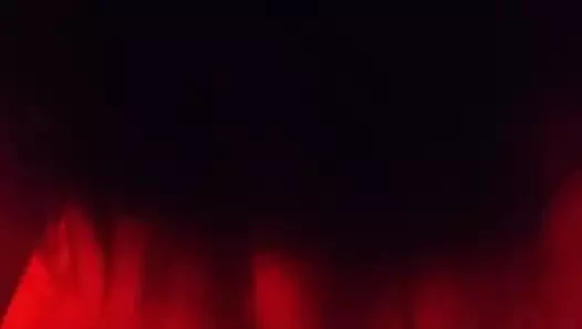 Puta asiatica haciendo una buena mamada