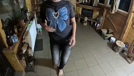 Tight Jeans Dance Slut Gagging Facefuck & Cum on My Tangas