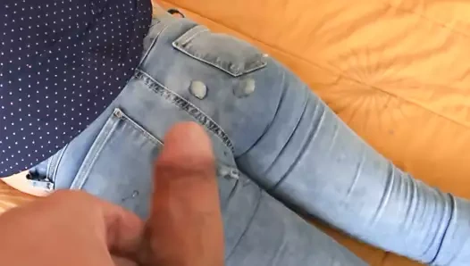 Ablamla mastürbasyon yapıyoruz, kıçına boşalmak