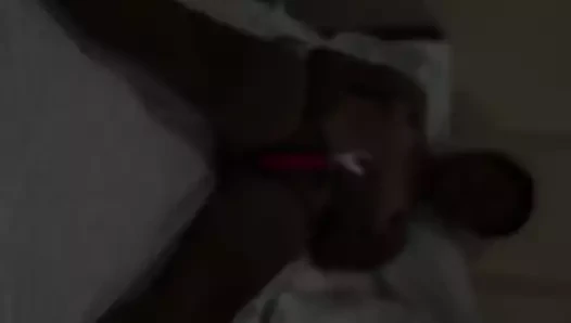cinky oynuyor kendini
