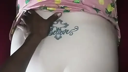 Kovboy kız o büyük götlü yarağı sikiyor