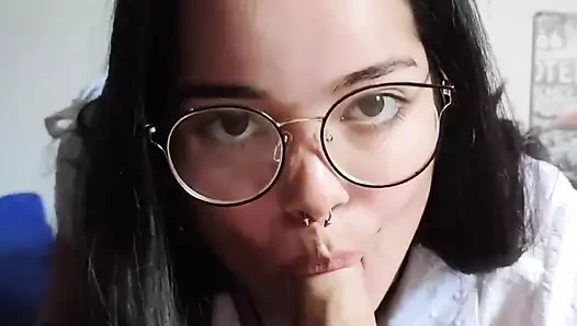 White Moon'un sabah yaptığı salyası ve açgözlü oral seks harika