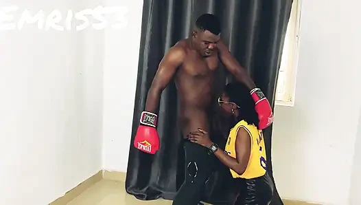 Boks maçı sert sekse dönüşüyor