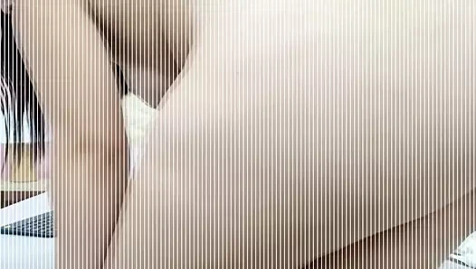 Latina ile sıcak eğriler sikikleri ona kedi