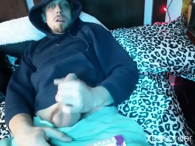 Apparently I Was Too Tired to Masturbate Hahaha I Nod off and Then Wake up and Try to Jerk Some More