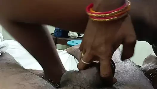 Chut me land dal kar chut ka pani nikala sasur son-in-law's story