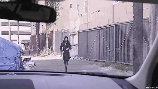 Это Bang или Бюст для Сэди Блейк