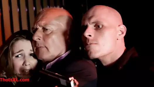 Şişman pis milf yiyor benim çük