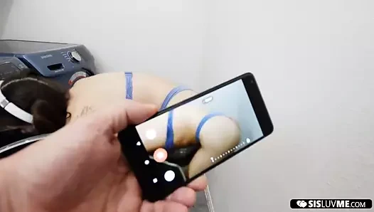 Onu çamaşır yıkarken yakaladı