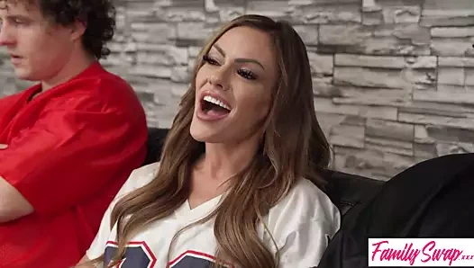 Ekibimiz kazanırsa, siklerinizi görebiliriz!