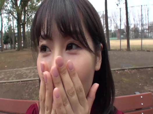 Güzeller ortalama meme uçlarından daha büyüklerinden utanıyor. (bölüm 4)