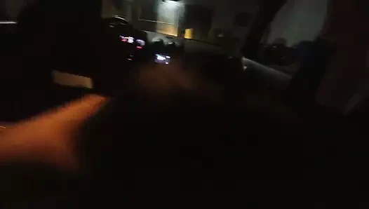 Bir deponun arkasına geçmek