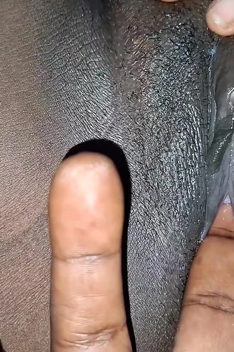 O tatlı, lezzetli amcığın içine boşaldım