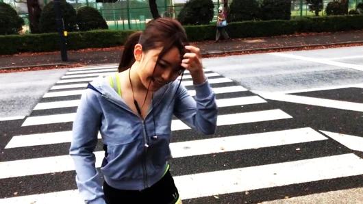 * Sonuna kadar bak * Tokyo'da koşan bir kara güzeli * Sekse kadar başarılı oldu *