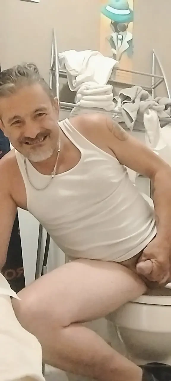 Birini patlatmak zorunda