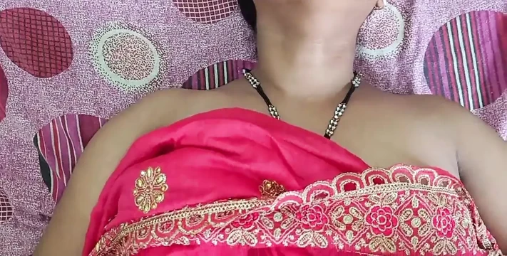 Hintli kadın dever ile anal sikişiyor