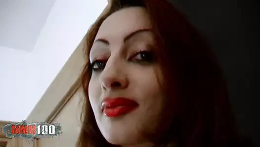 Angelina'nın ilk anal macerası - Fransız beurette derinden alıyor